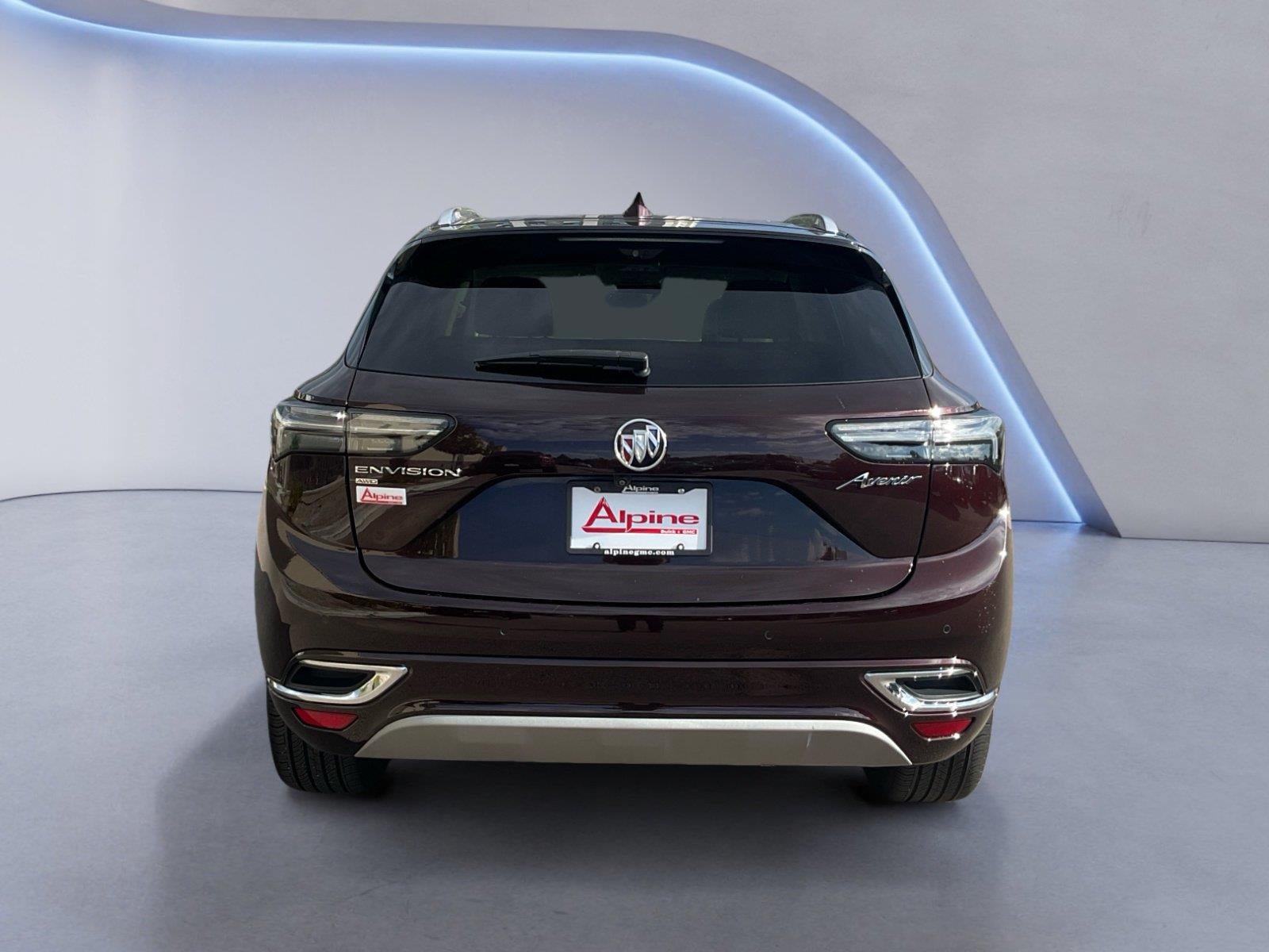 Certified 2021 Buick Envision Avenir w/ Technology Package II AWD/4WD image 4