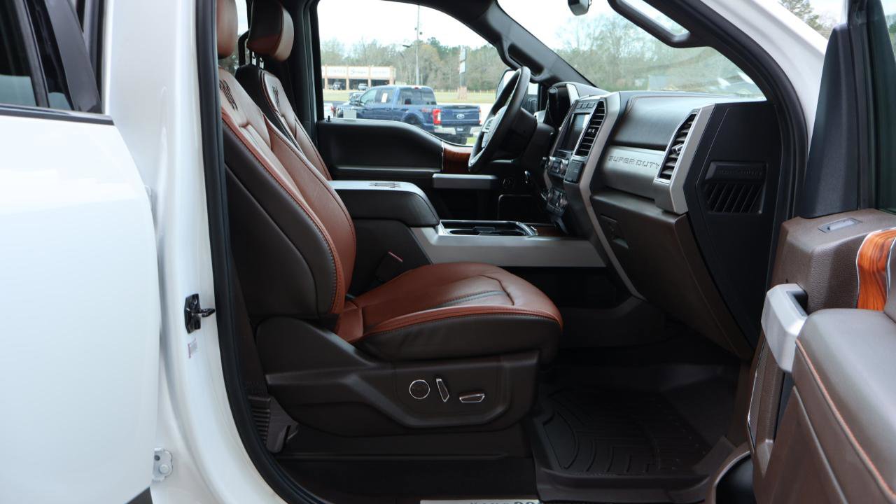 Used 2020 Ford F250 King Ranch w/ King Ranch Ultimate Package image 13