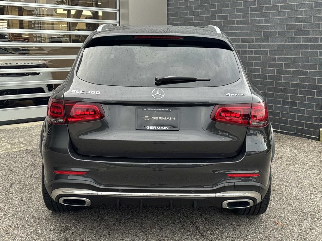 Used 2022 Mercedes-Benz GLC 300 4MATIC image 5