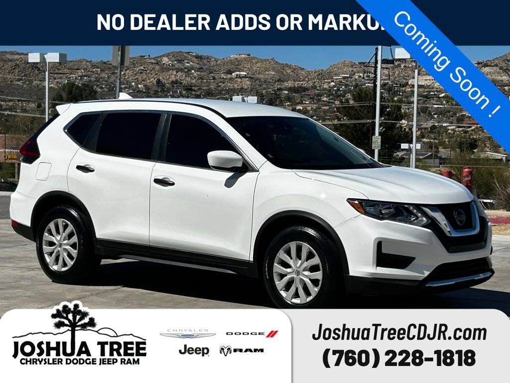 Used 2019 Nissan Rogue S image 1