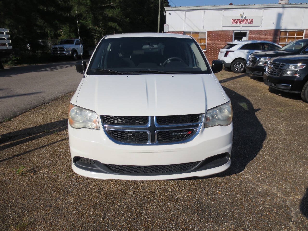 Used 2012 Dodge Grand Caravan SE FWD image 2