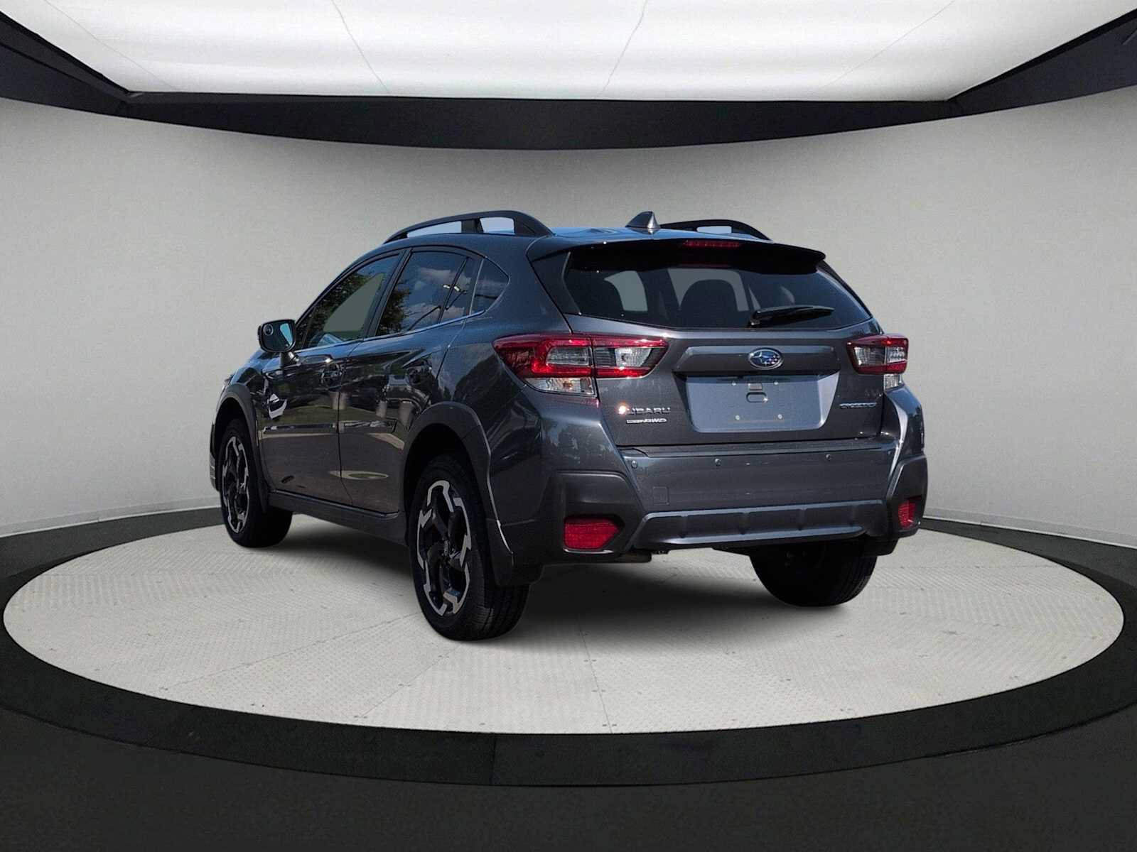 Used 2021 Subaru Crosstrek 2.5i Limited w/ Moonroof Package 2 AWD/4WD image 6