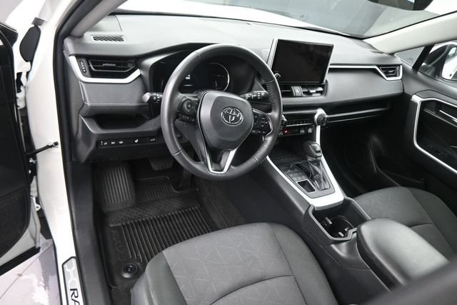 Used 2024 Toyota RAV4 XLE w/ Convenience Package AWD/4WD image 21