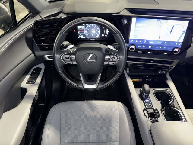 Used 2024 Lexus RX 350 Premium w/ Accessory Package (Z1) image 4