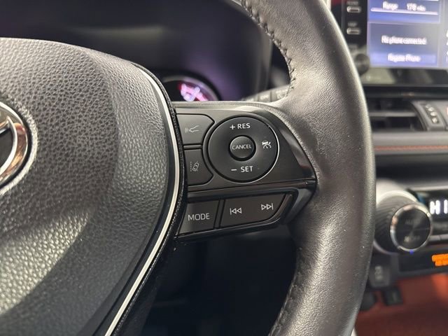 Used 2020 Toyota RAV4 Adventure image 31