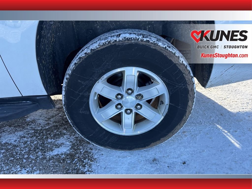 Used 2014 GMC Yukon XL SLT w/ SLT-2 Equipment Package image 16