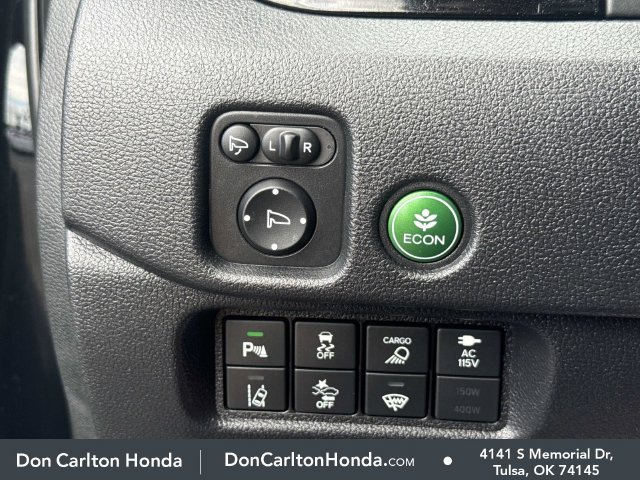 Used 2025 Honda Ridgeline Black Edition image 29