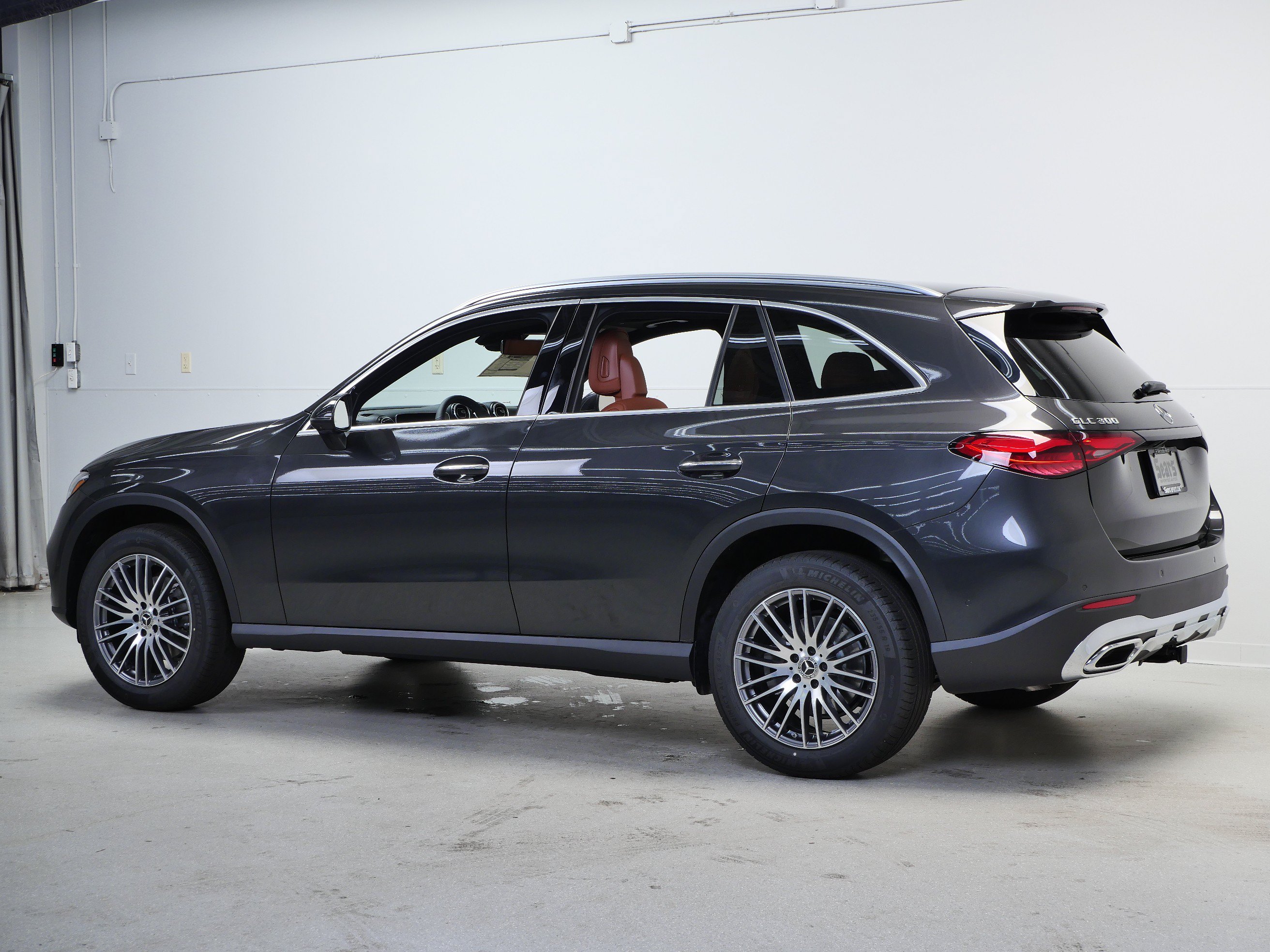 New 2026 Mercedes-Benz GLC 300 4MATIC image 6