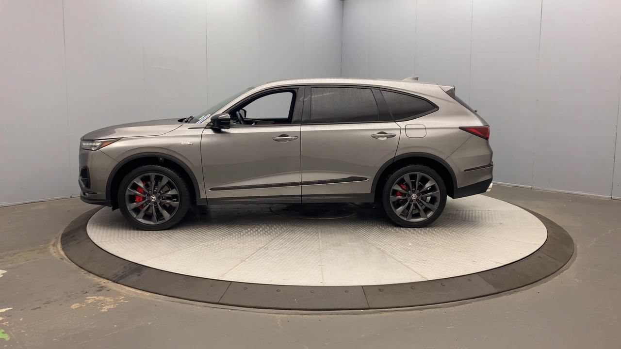 Used 2022 Acura MDX Type S AWD/4WD image 2