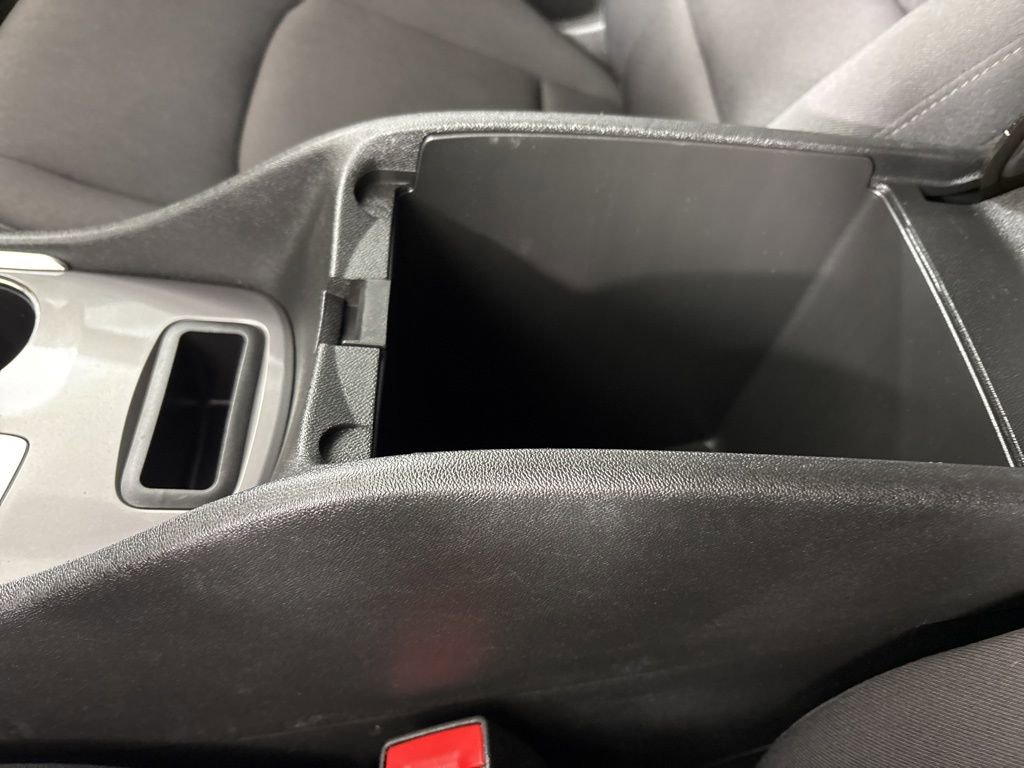 Used 2023 Chevrolet Malibu LT FWD image 39