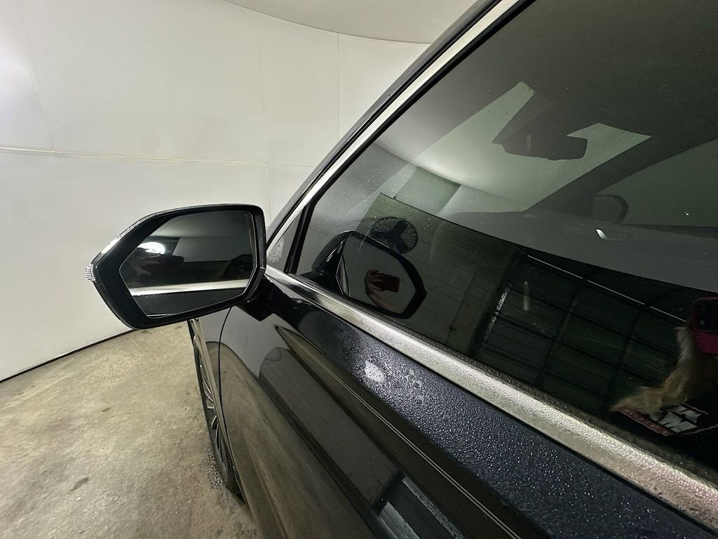 Used 2024 Hyundai Palisade Calligraphy image 40