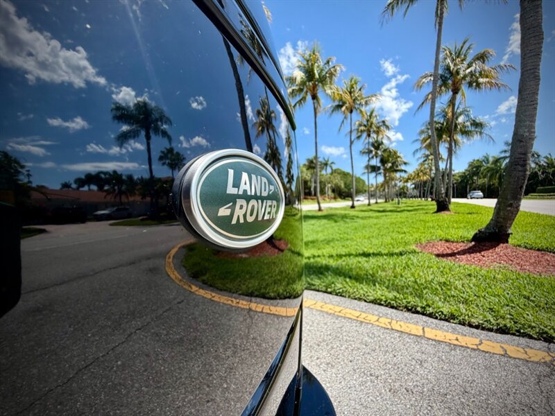 Used 2019 Land Rover Range Rover Supercharged AWD/4WD image 6