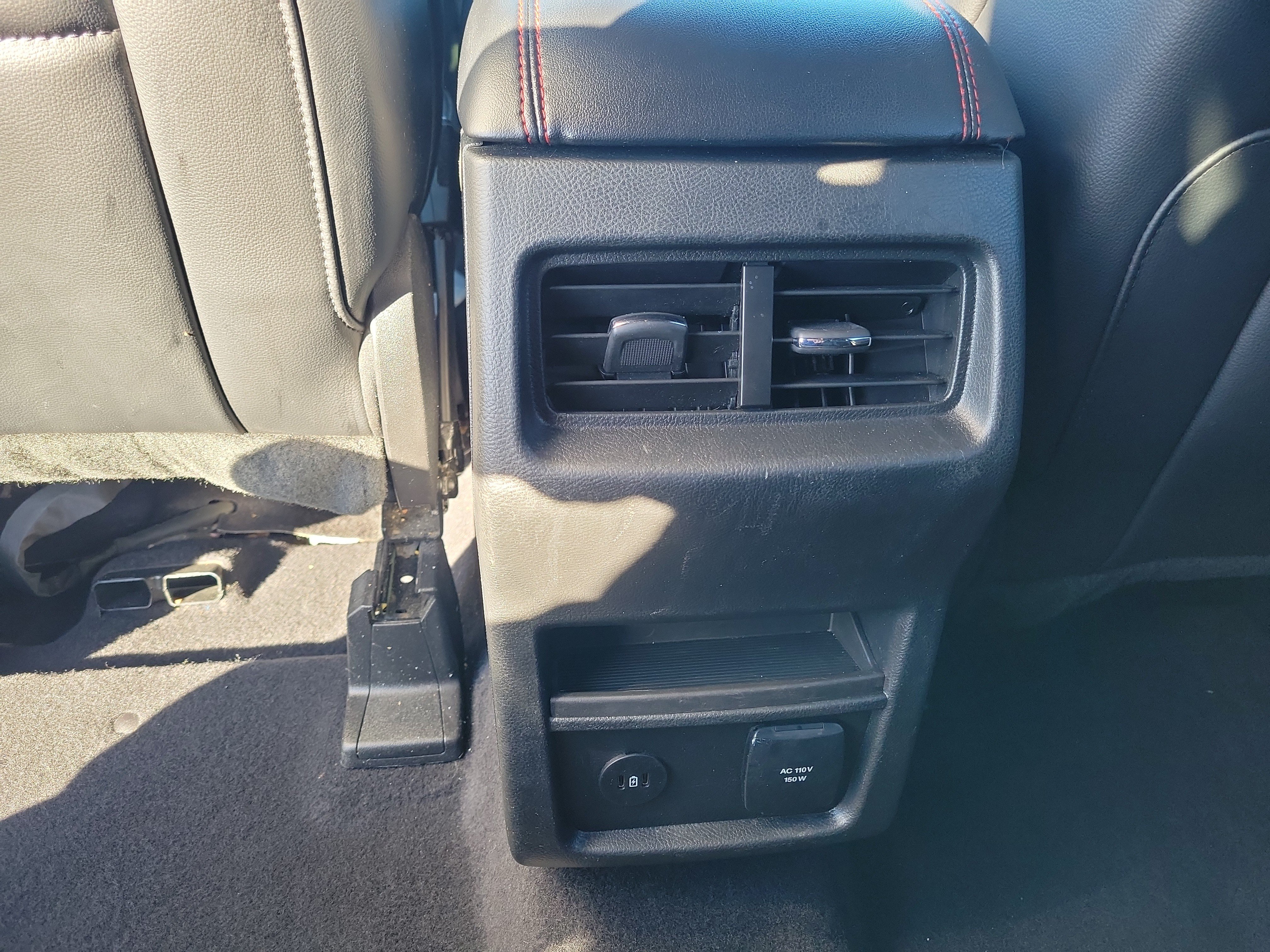 Certified 2024 Ford Edge ST-Line AWD/4WD image 13
