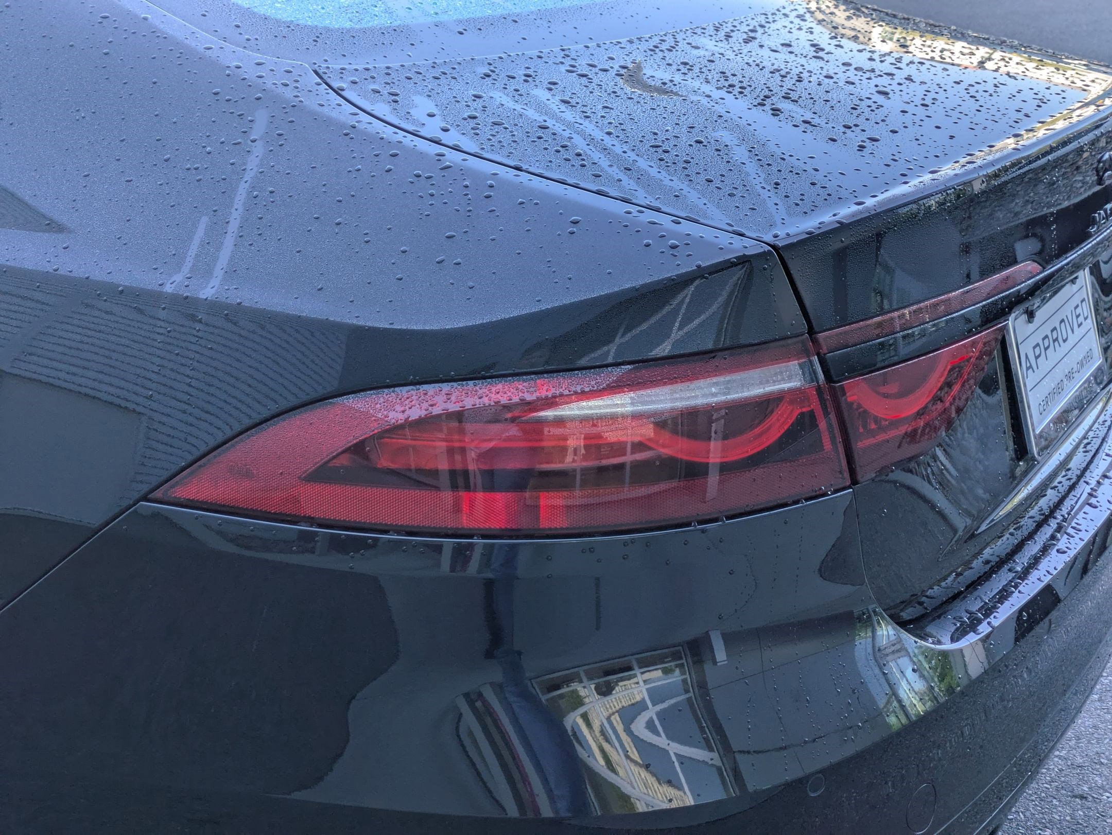 Used 2024 Jaguar XF R-Dynamic SE AWD/4WD image 14