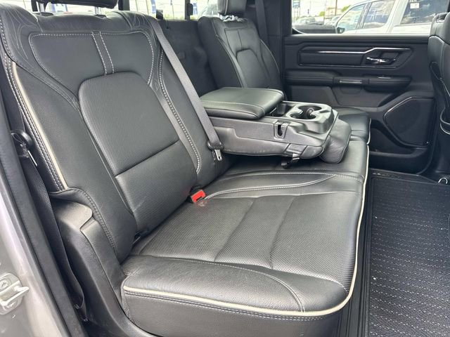 Used 2022 RAM 1500 Limited w/ Body Color Bumper Group AWD/4WD image 12