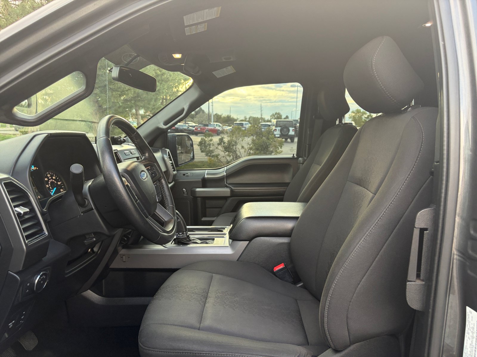 Used 2018 Ford F150 XLT w/ Equipment Group 302A Luxury AWD/4WD image 12