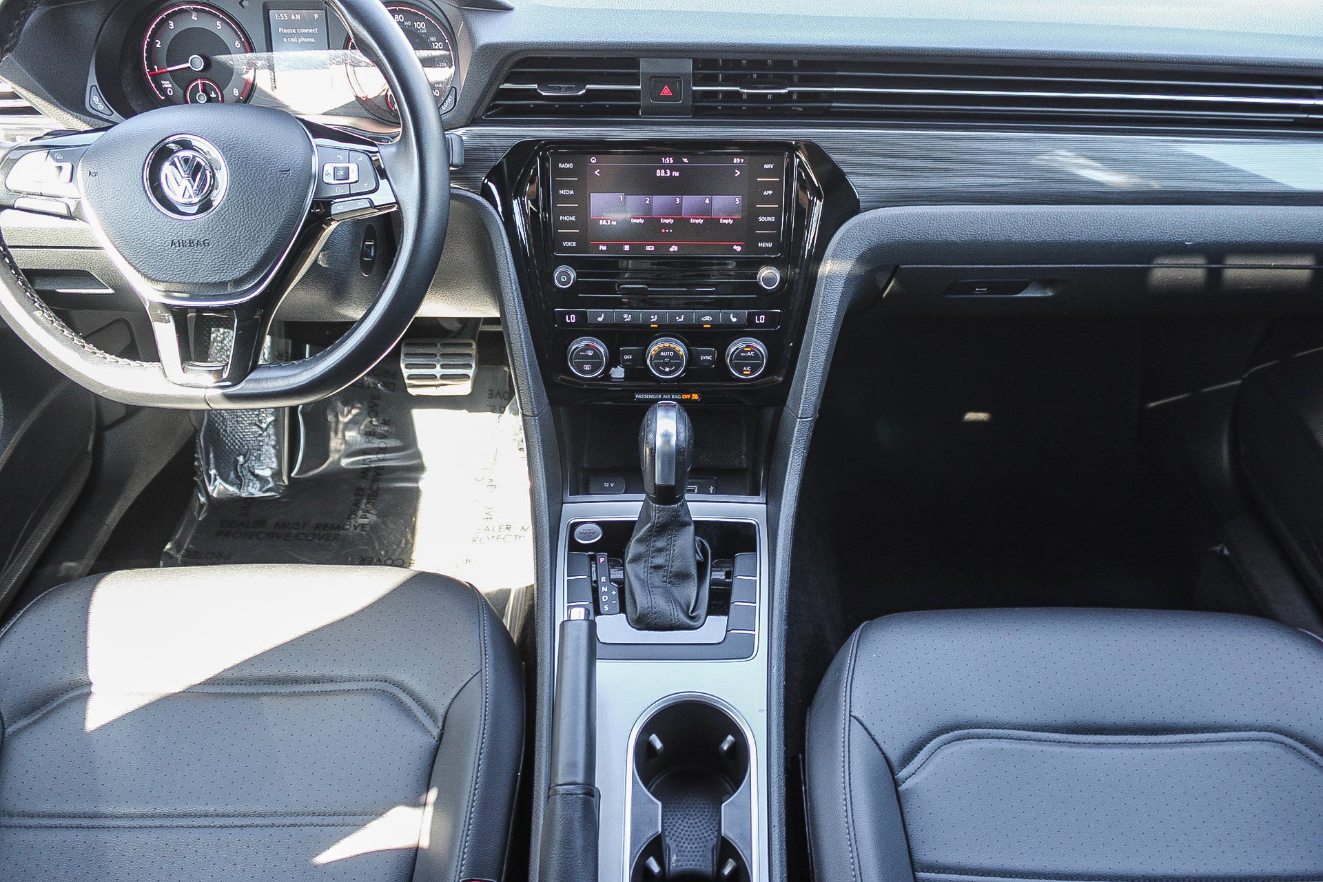 Used 2021 Volkswagen Passat 2.0T R-Line image 13