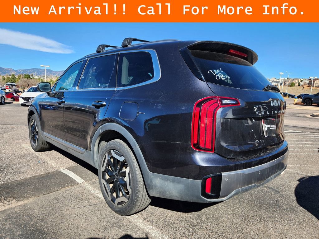 Used 2025 Kia Telluride S image 4