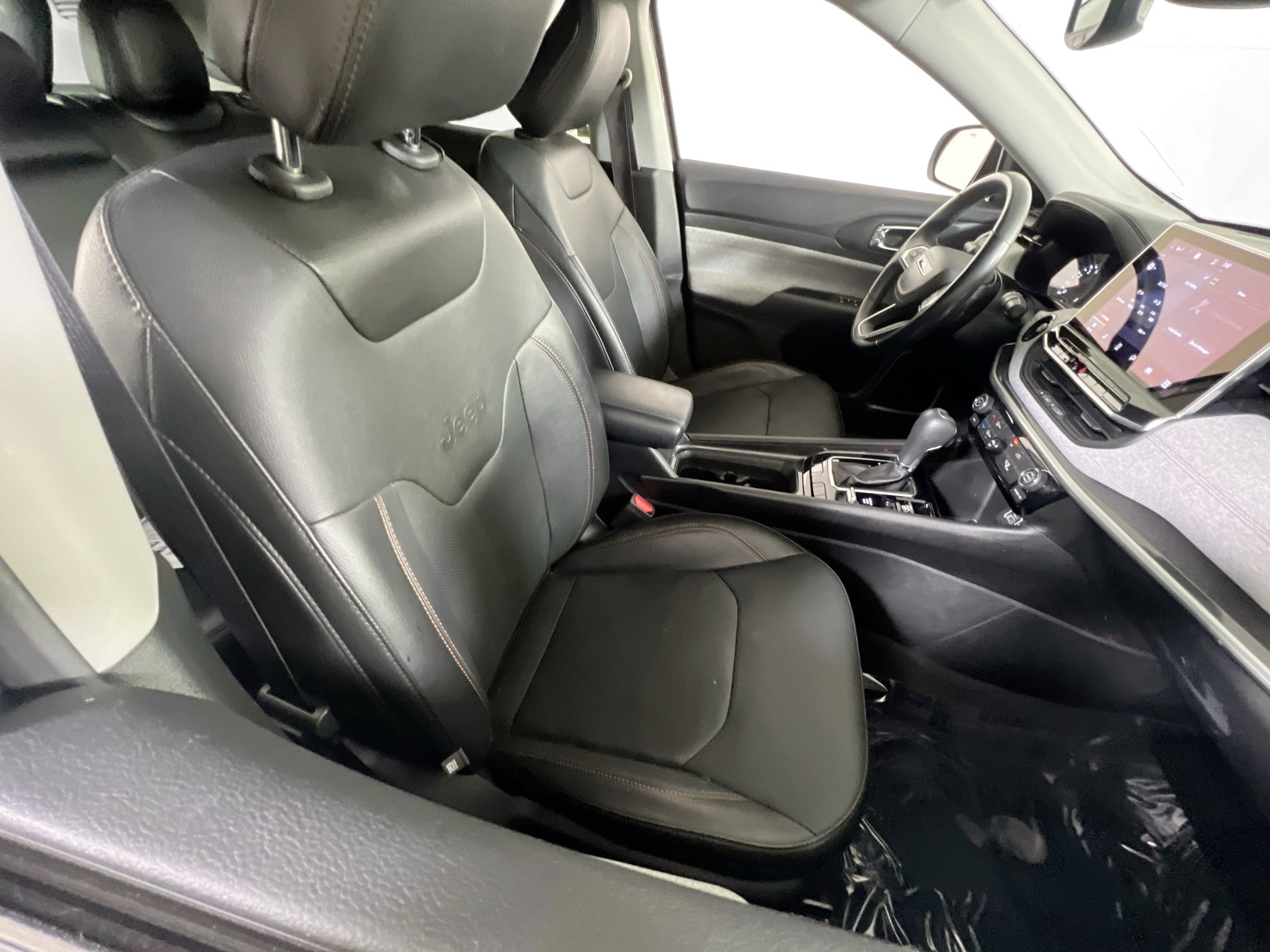 Used 2022 Jeep Compass Latitude AWD/4WD image 25