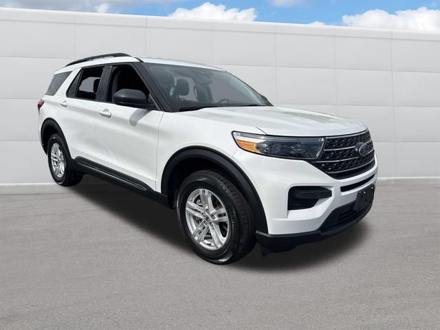 Used 2022 Ford Explorer XLT AWD/4WD image 15
