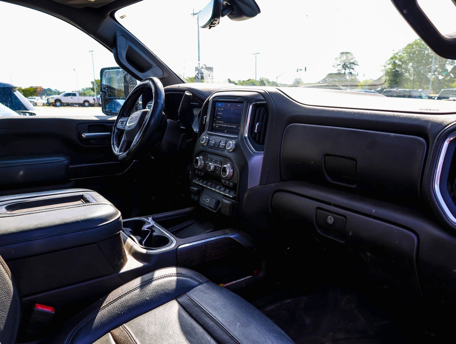Used 2021 GMC Sierra 3500 Denali w/ Denali Ultimate Package AWD/4WD image 3