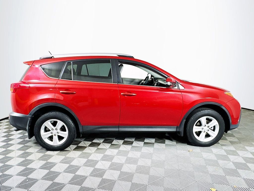 Used 2013 Toyota RAV4 XLE image 8