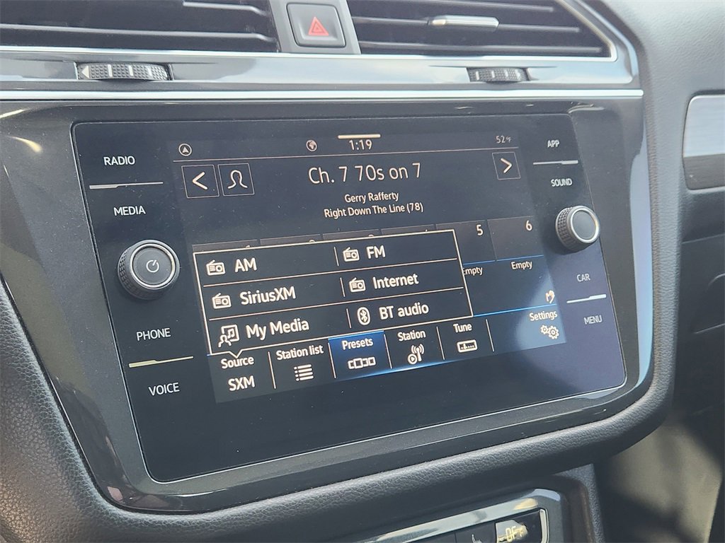 Used 2021 Volkswagen Tiguan image 19