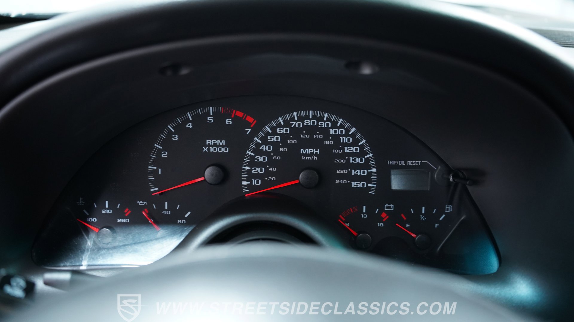 Used 2002 Chevrolet Camaro Z28 w/ SS Performance/Appearance Pkg RWD image 32