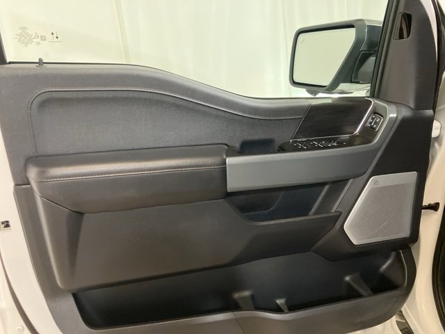 Used 2024 Ford F150 Lariat w/ Equipment Group 502A High image 8