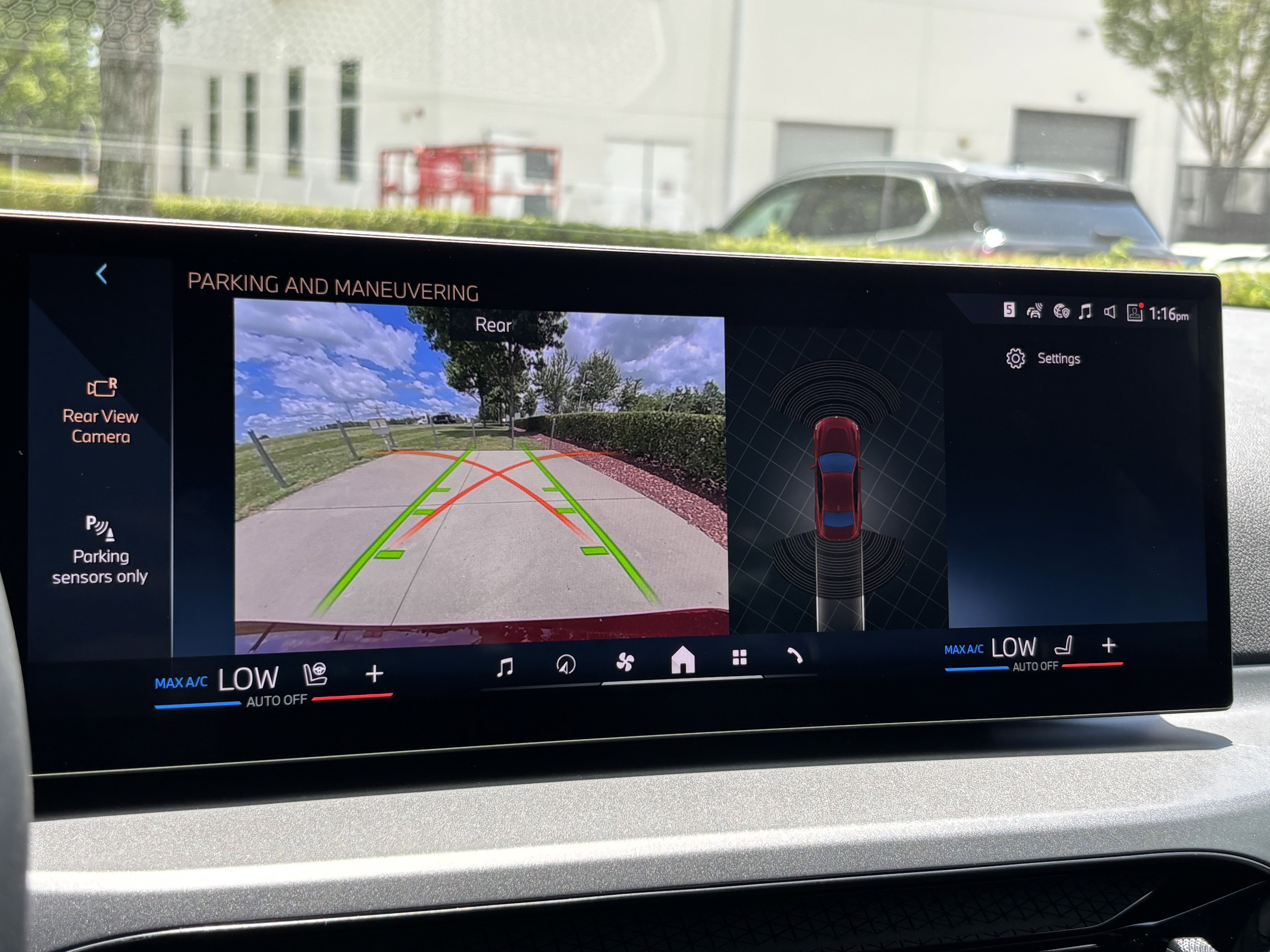 Used 2025 BMW 230i xDrive Coupe w/ Convenience Package image 26