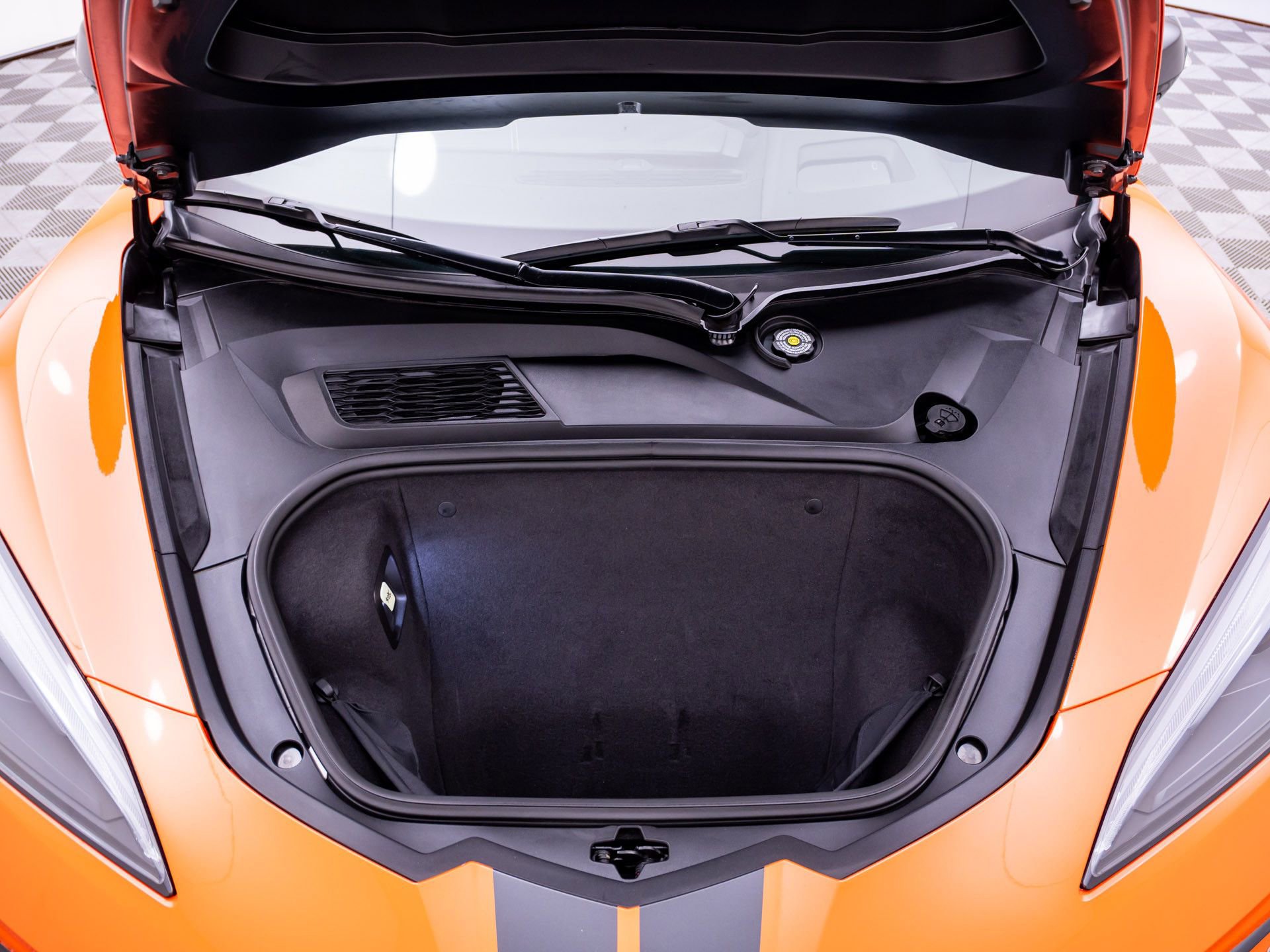 Used 2020 Chevrolet Corvette Stingray Premium Conv w/ 3LT Preferred Equipment Group RWD image 35