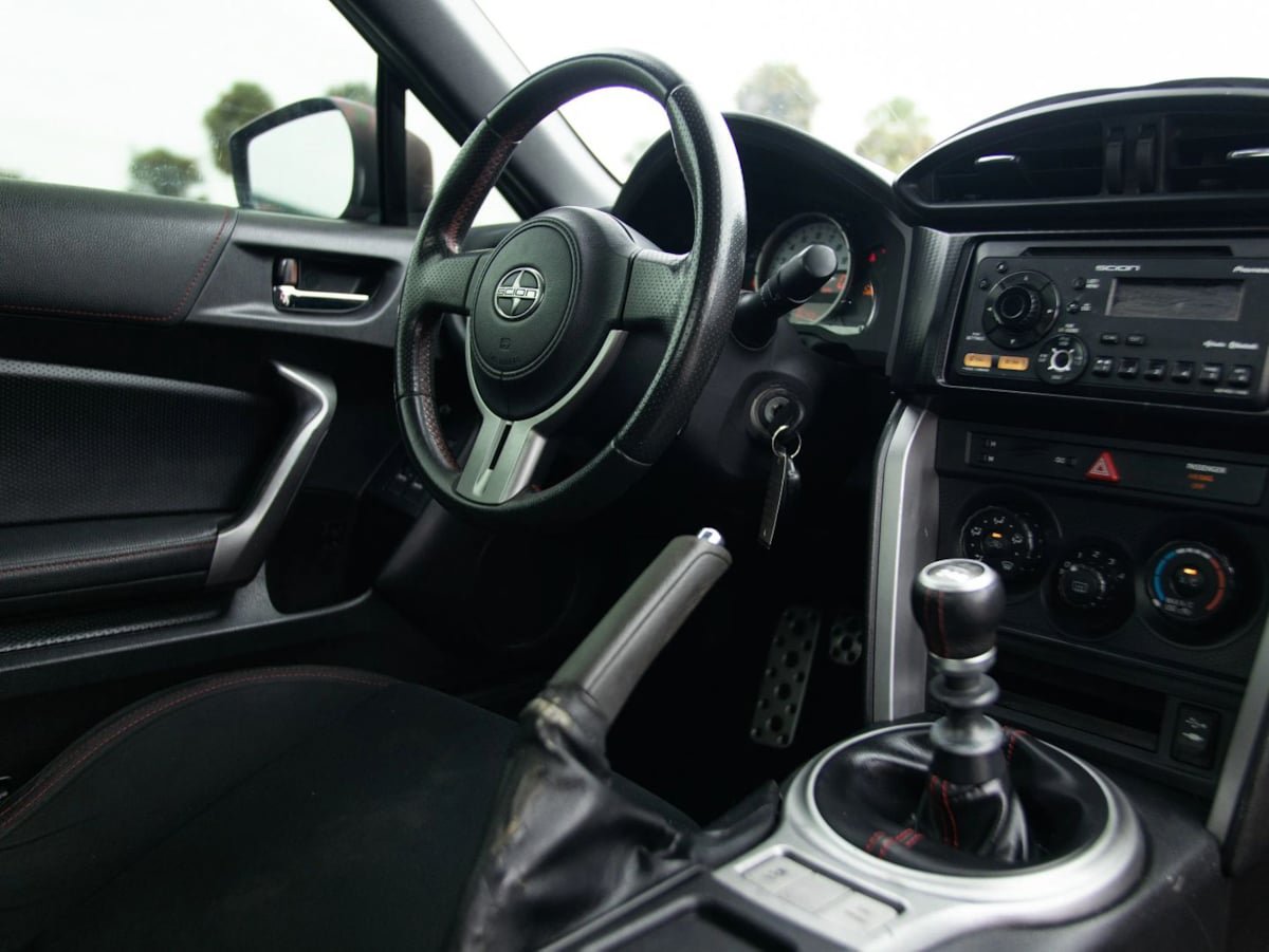 Used 2013 Scion FR-S RWD image 24