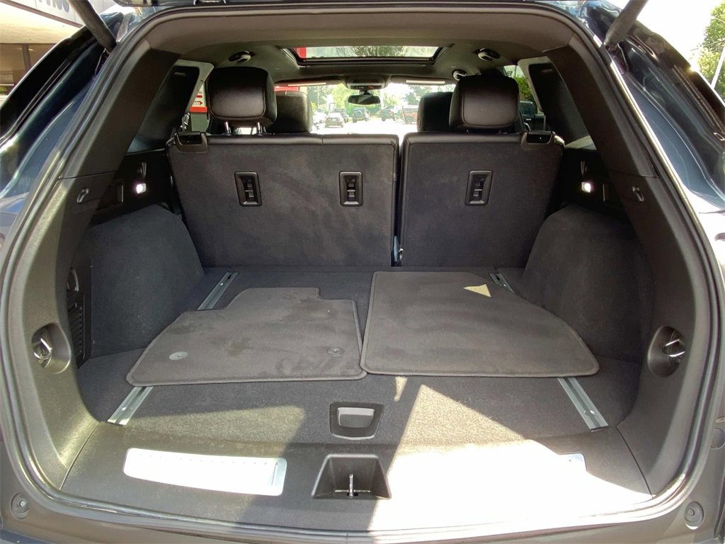 Used 2021 Cadillac XT5 Premium Luxury image 12