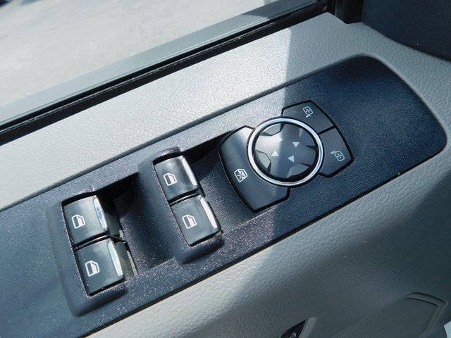 Used 2022 Ford F550 XL w/ Power Equipment Group image 20