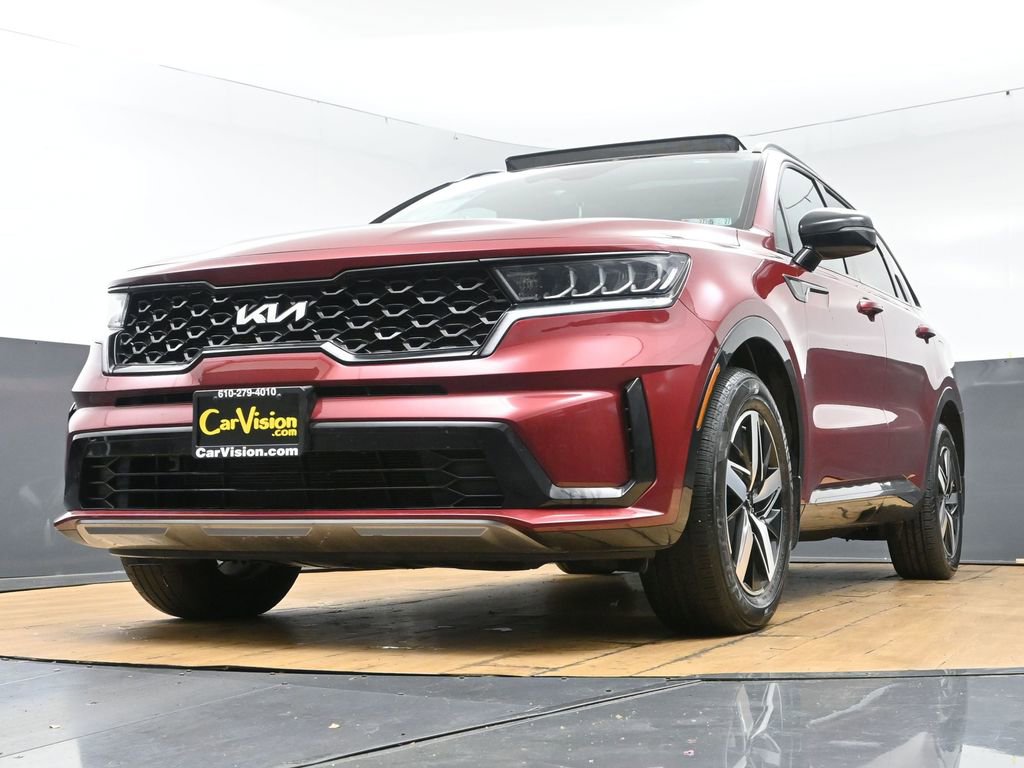 Used 2023 Kia Sorento S w/ Panoramic Sunroof Package FWD image 12
