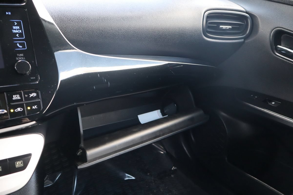 Used 2016 Toyota Prius Two FWD image 37