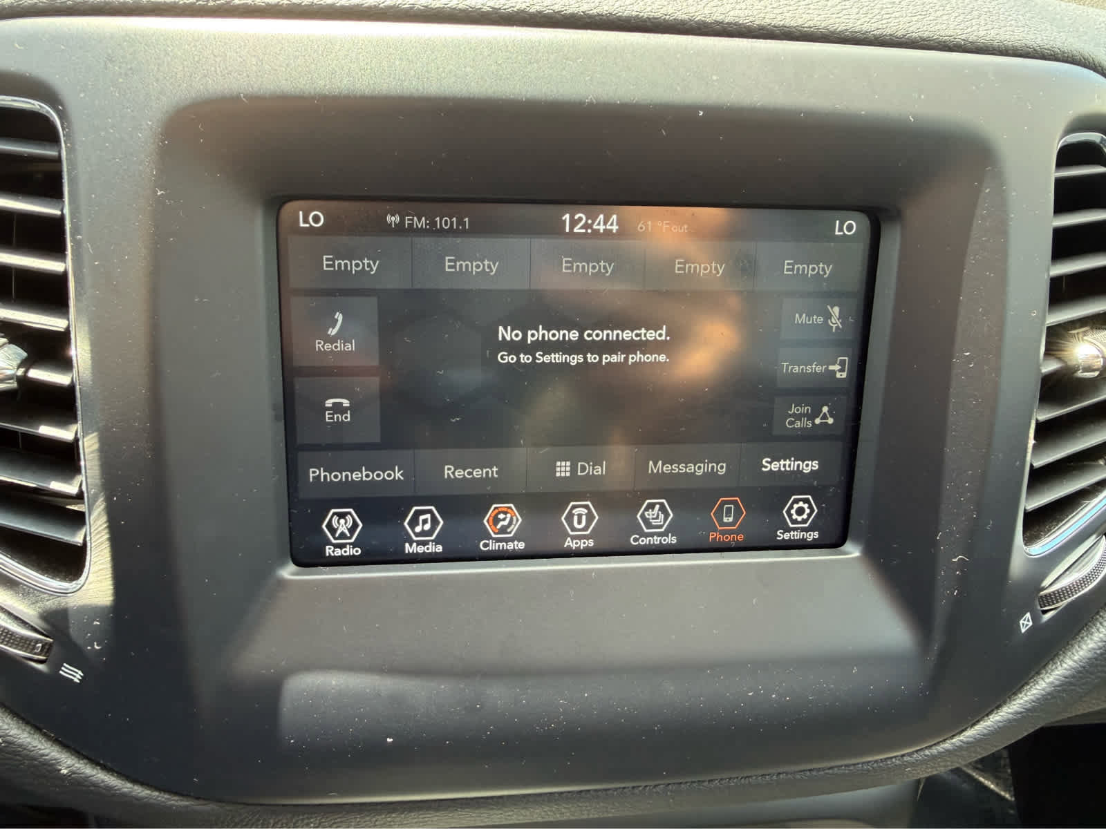 Used 2021 Jeep Compass Latitude w/ Sun and Sound Group AWD/4WD image 21