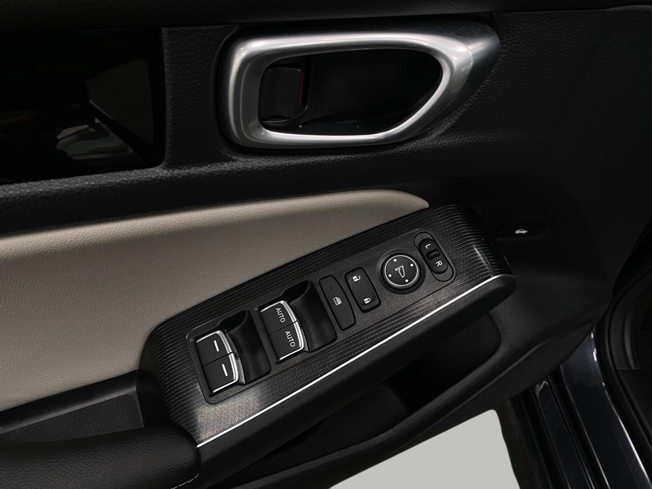 Used 2024 Honda Civic Touring image 31