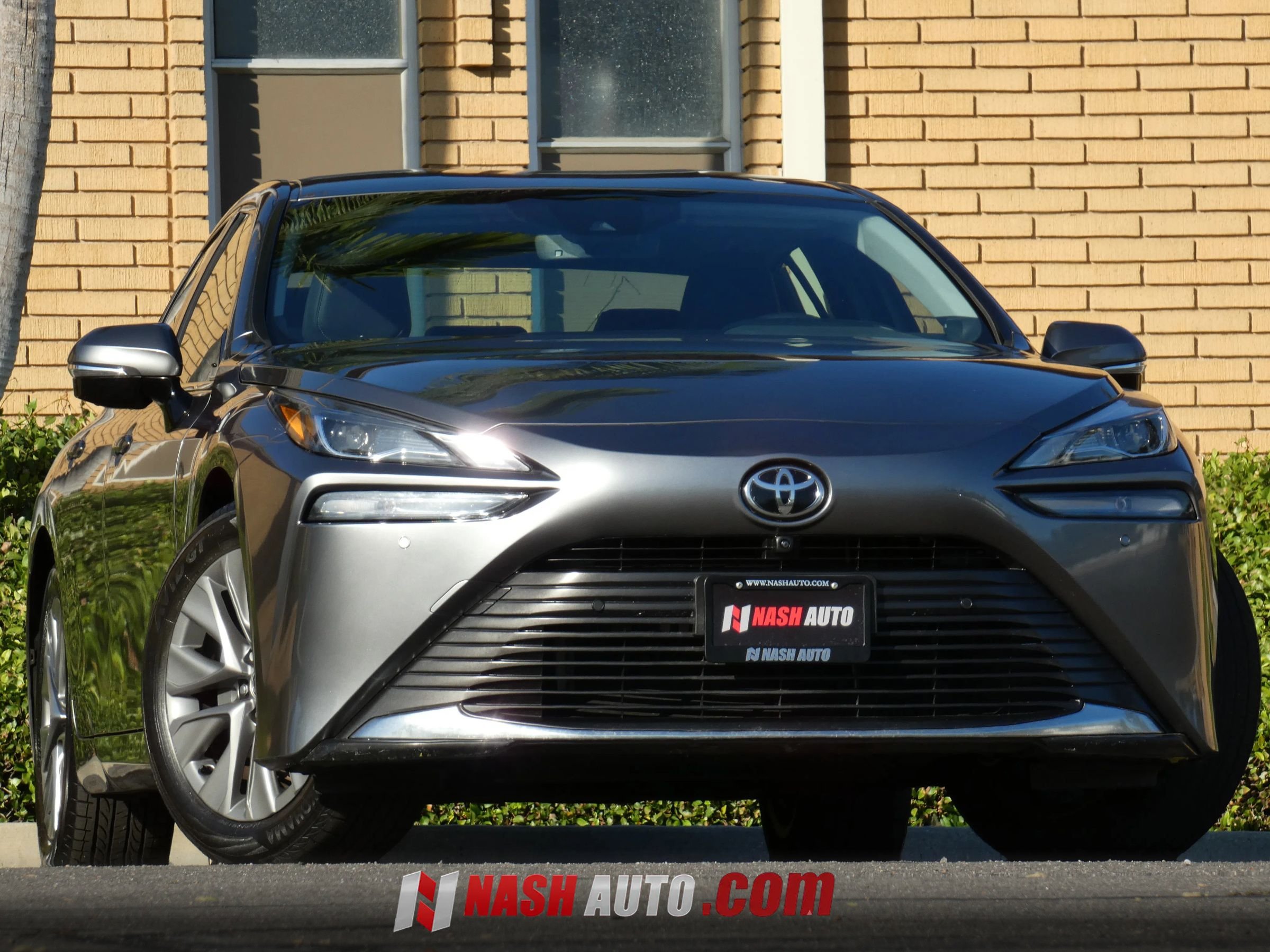 Used 2023 Toyota Mirai w/ Advanced Technology Package