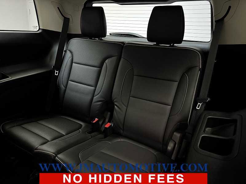 Used 2019 GMC Acadia Denali image 16