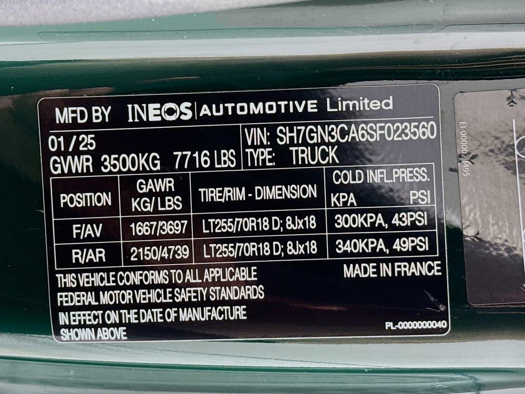 Used 2025 INEOS Grenadier Fieldmaster Edition image 29