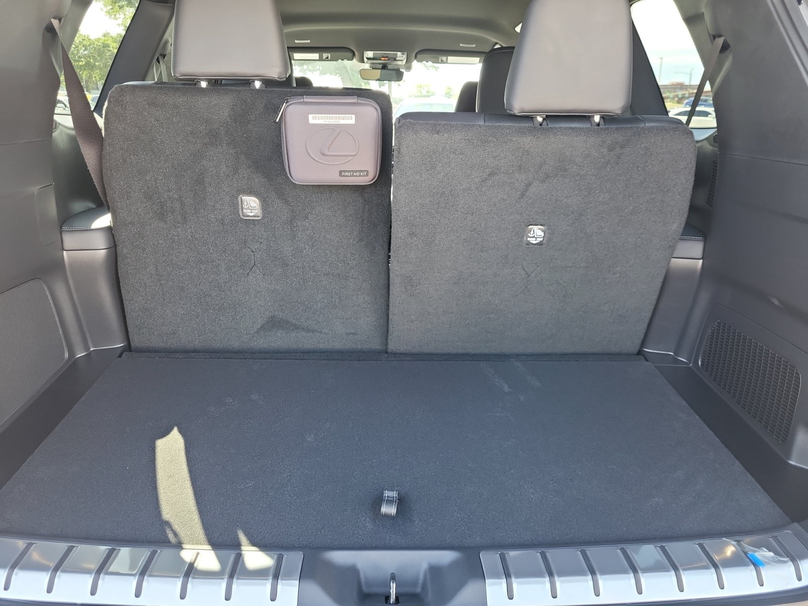 New 2026 Lexus TX 500h AWD image 31