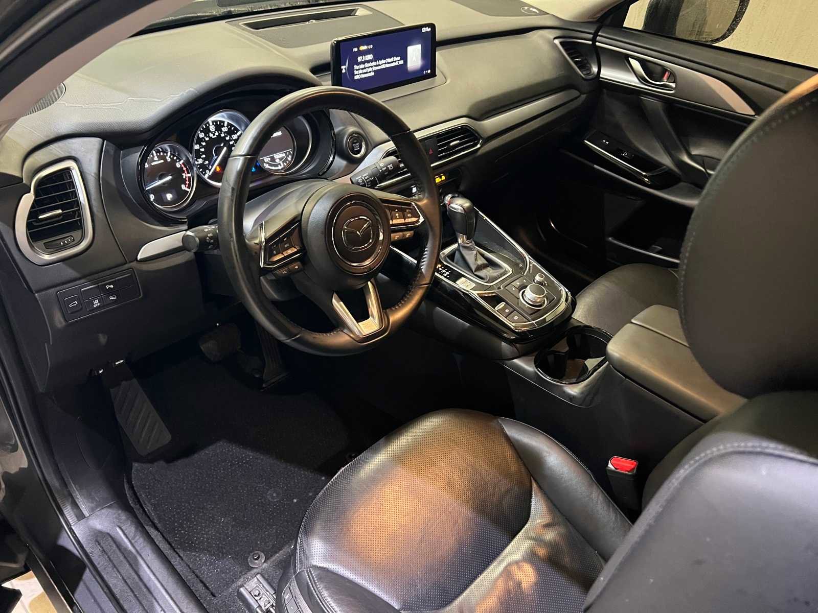 Used 2022 MAZDA CX-9 Touring Plus image 2