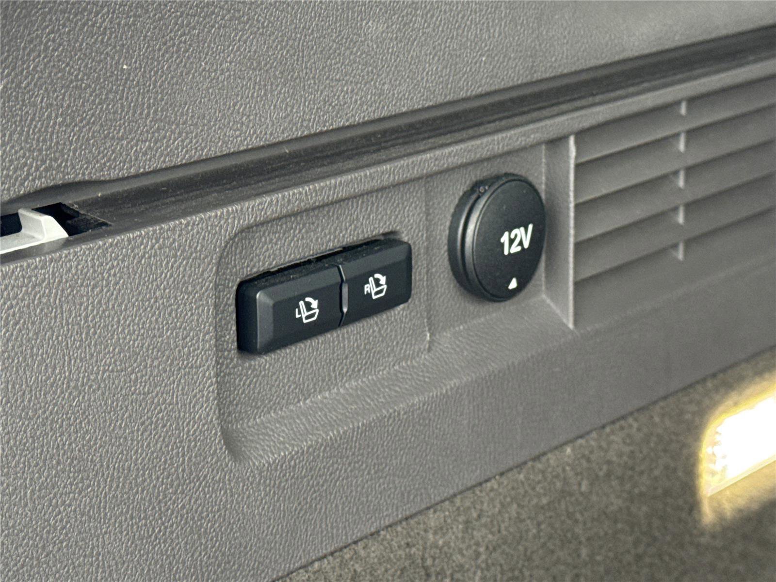 Used 2020 Lincoln Nautilus Reserve w/ Equipment Group 201A image 33