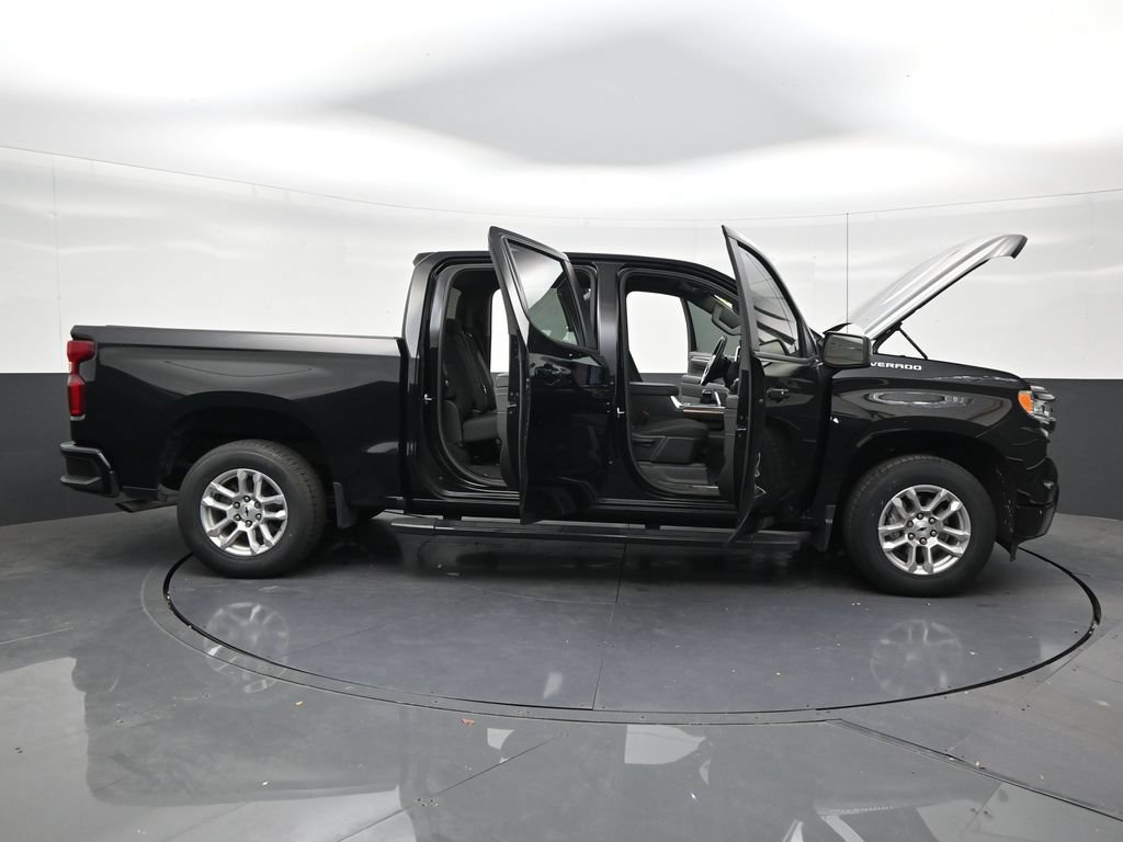Used 2023 Chevrolet Silverado 1500 RST RWD image 29