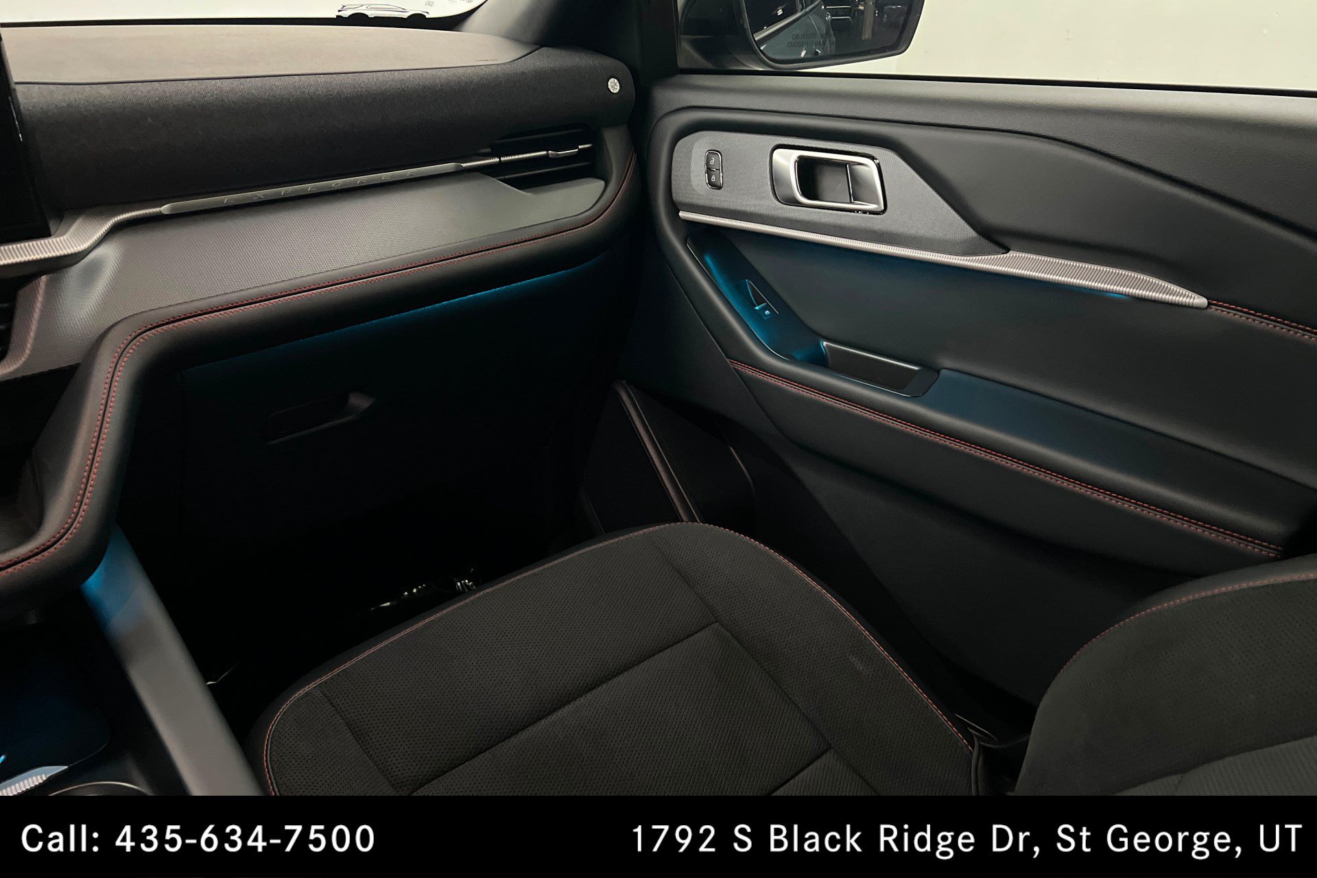 Used 2025 Ford Explorer ST AWD/4WD image 10
