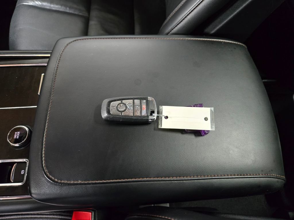 Used 2022 Lincoln Aviator Reserve w/ Equipment Group 201A image 33