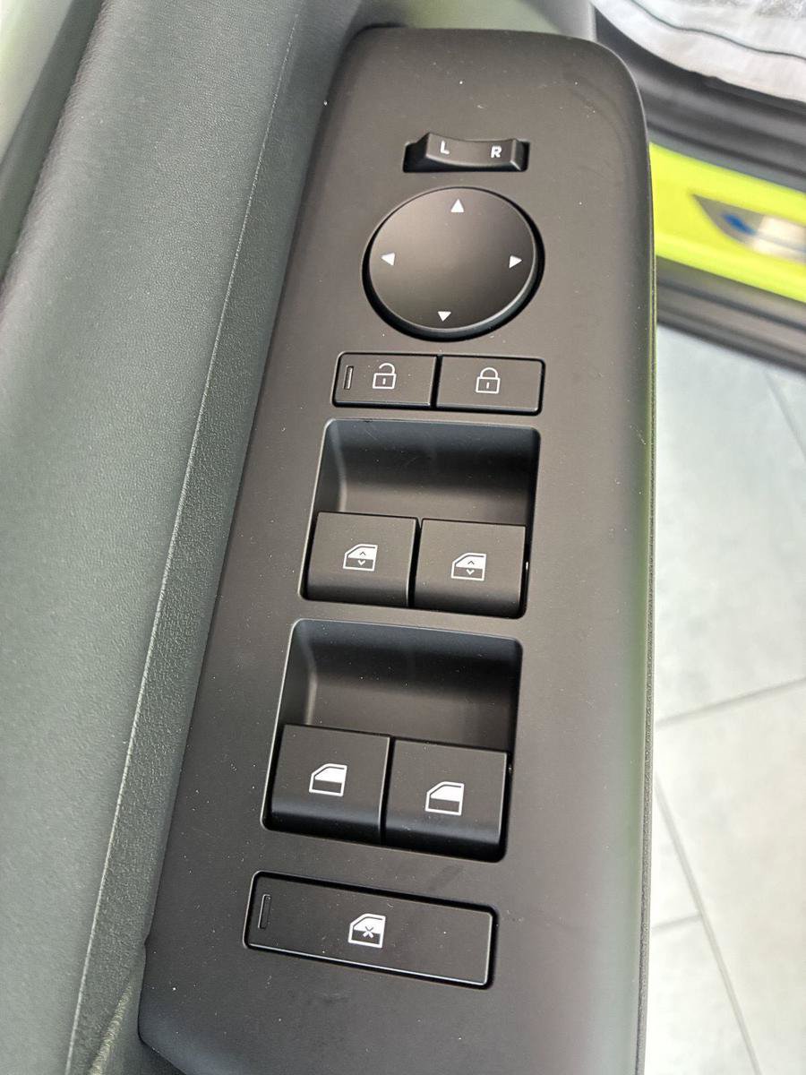 New 2027 Hyundai Kona SEL Sport AWD/4WD image 15
