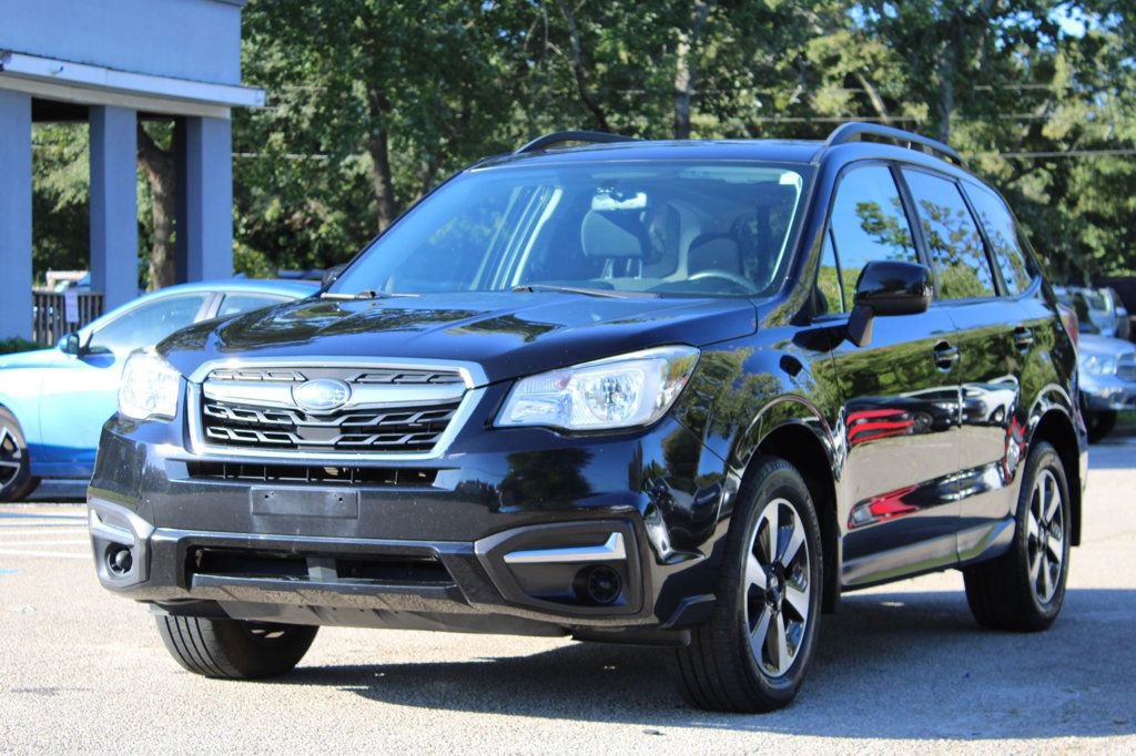 Used 2017 Subaru Forester 2.5i Premium w/ All-Weather Package image 3