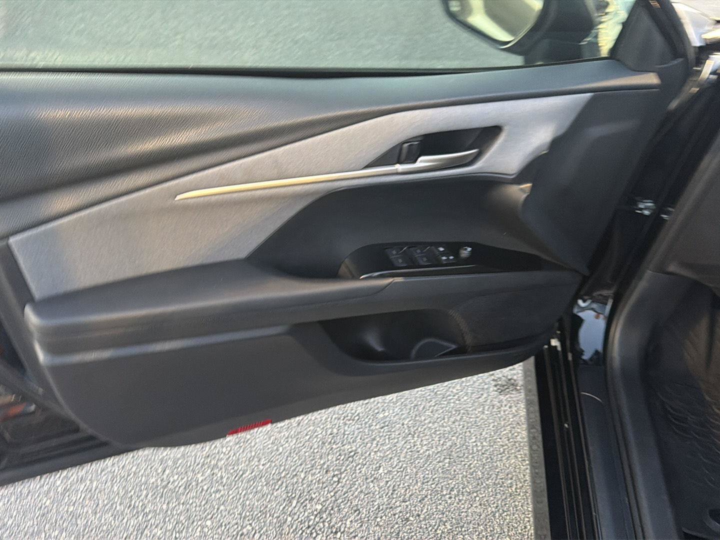 Certified 2025 Toyota Camry LE FWD image 16